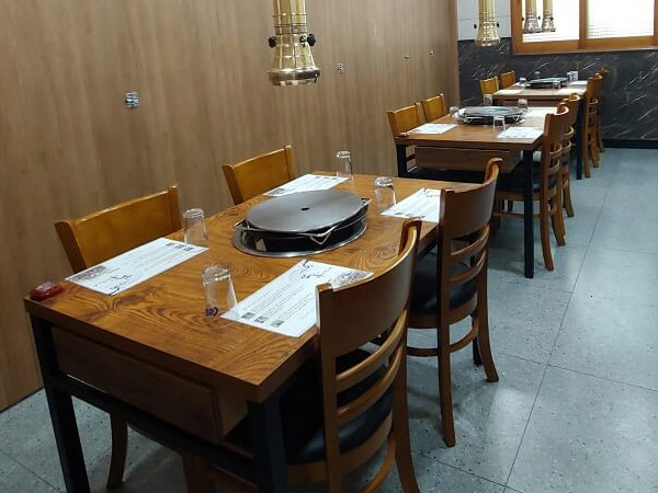 광양시 삼대 광양 불고기집 내부 인테리어