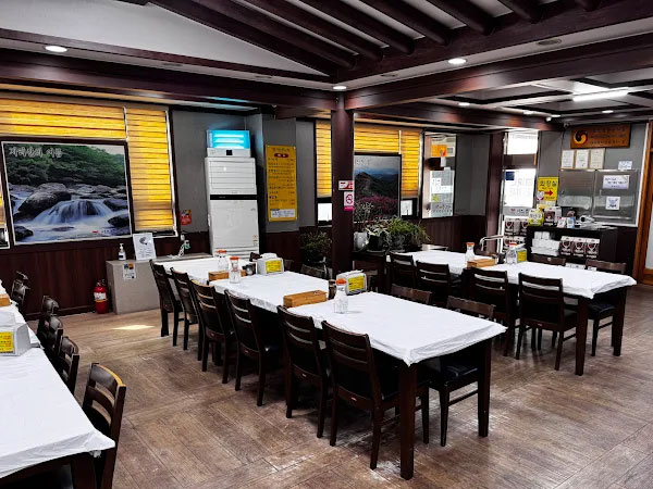 남원시 새집추어탕 내부 인테리어