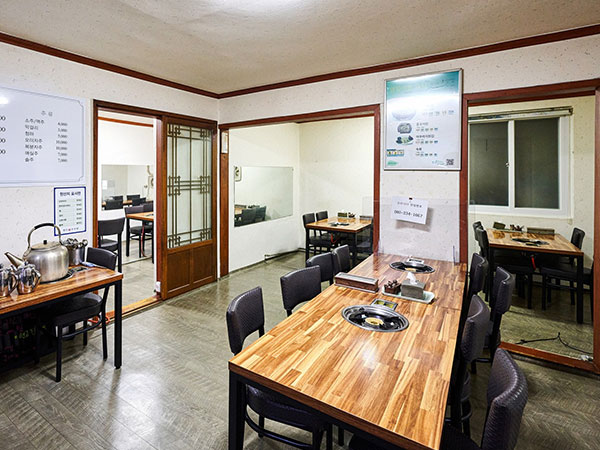 원주시 원주복추어탕 내부 인테리어