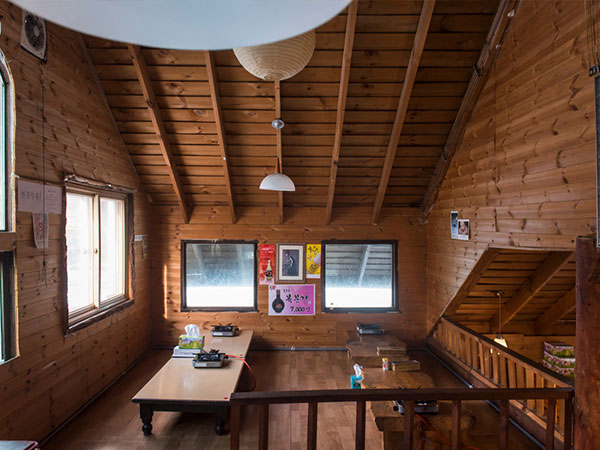 금산군 남촌가든 내부 인테리어