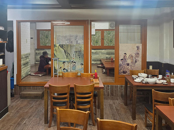 중구 오뚜기식당 내부 인테리어