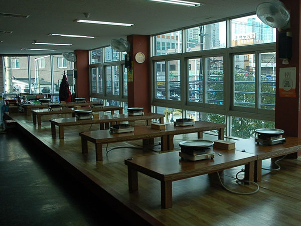 동래구 온천입구 기장곰장어 내부 인테리어