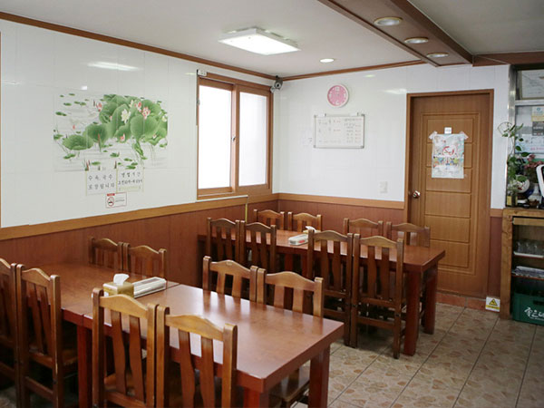 동구 평산옥 내부 인테리어