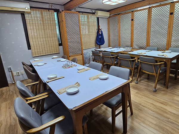 강진군 해태식당 내부 인테리어