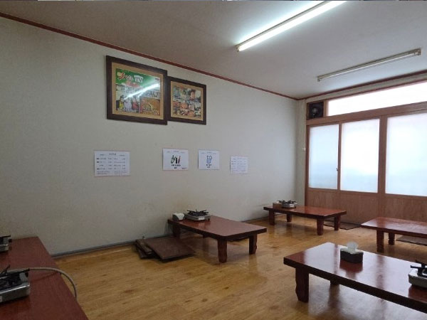 중구 소나무집 내부 인테리어