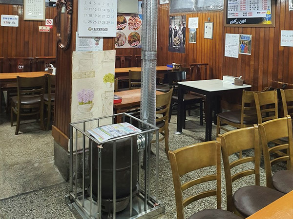 중구 진로집 내부 인테리어