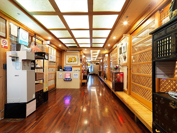 전주시 완산구 만성한정식 내부 인테리어