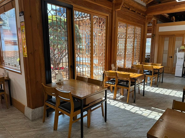 중구 대동면옥 내부 인테리어