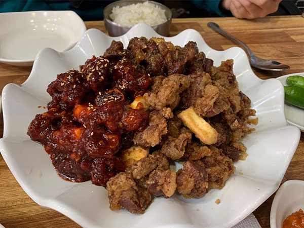 동구 평화통닭 대표 음식