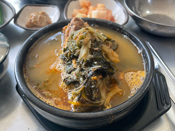 달성군 홍천뚝배기 본점 대표 음식