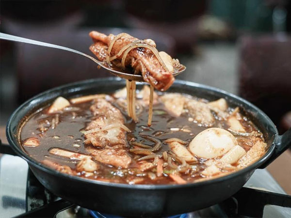 은평구 코스모스 분식 대표 음식