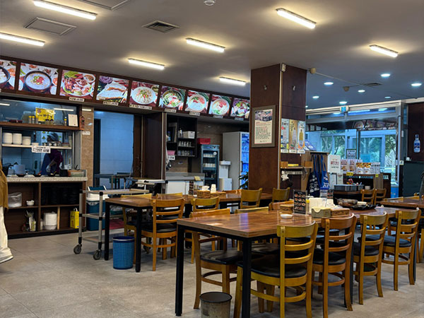 제주시 국수마당 본점 내부 인테리어