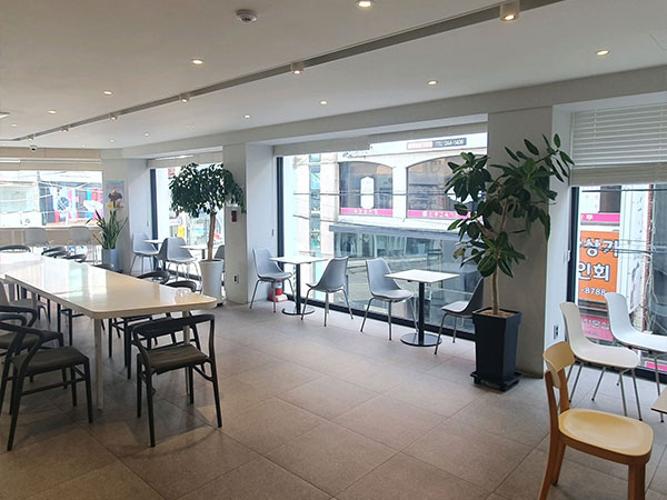 포항시 북구 시민제과 내부 인테리어