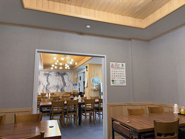 안동시 옥류관면옥 내부 인테리어