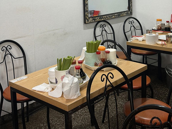 김천시 중국만두 내부 인테리어