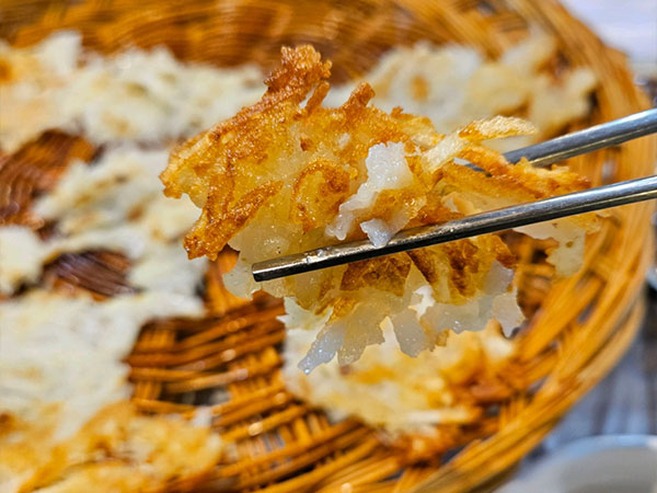 구미시 금오산고향촌 감자전