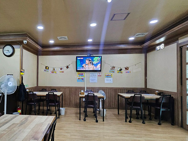 구미시 기우옛날탕수육 내부 인테리어