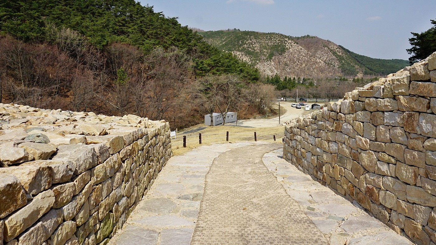 경주 명활성 (慶州 明活城): 수도 외곽을 방어하라. 산성지구
