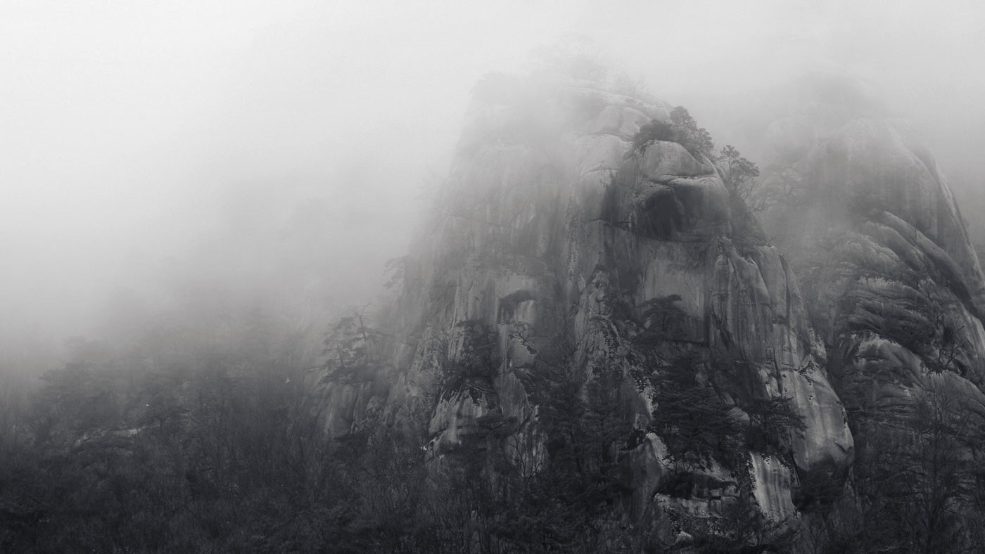 제천 옥순봉 (堤川 玉荀峰): 명승 제48호