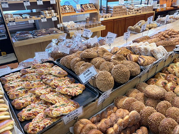 PNB 풍년제과 본점 피자빵