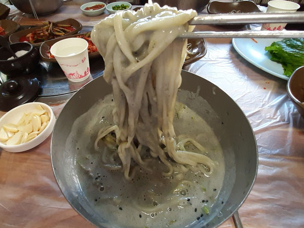 콩이랑두부랑 콩국수