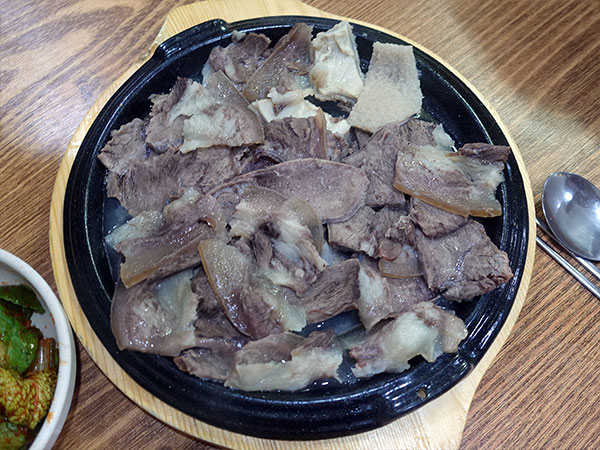 마산설렁탕 수육